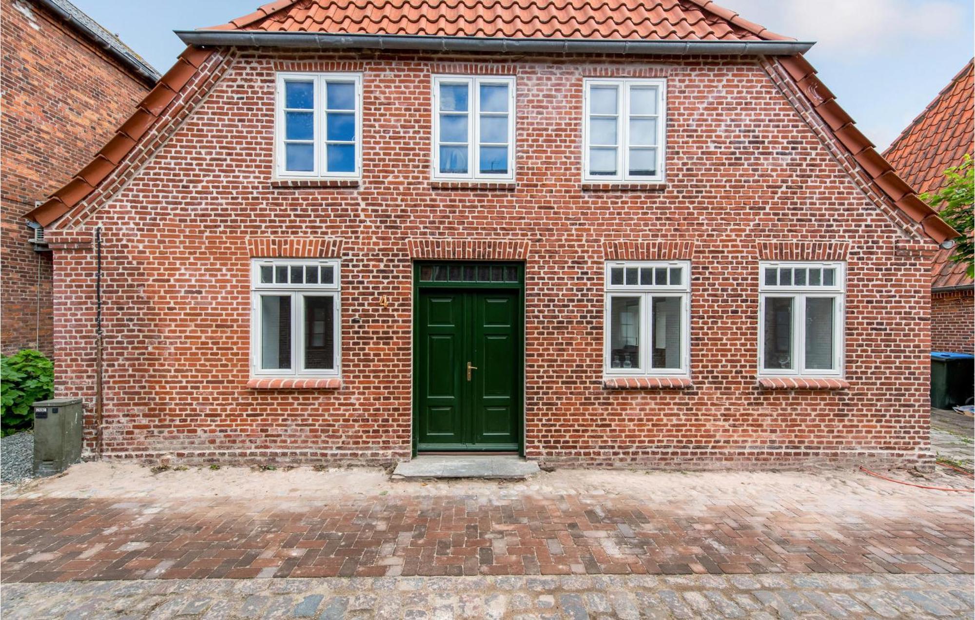 Pet Friendly Home In Hojer With Kitchen Exterior photo